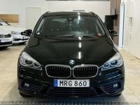 Begagnad BMW 218 Sport Line 150 HK (110 kW) 2015 Svart Minibuss