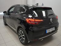 Begagnad Renault Clio V Techno 91 HK (66 kW) 2022 Svart Halvkombi