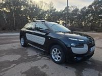 Begagnad Citroën C4 Cactus PureTech 82 HK (60 kW) 2014 Svart Halvkombi