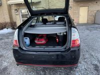 begagnad Toyota Prius 1.5 VVT-i + 3CM CVT Euro 4