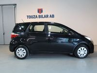 begagnad Toyota Verso-S 1.33 Dual VVT-i Multidrive BAKKAMERA NYSERVAD