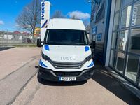 begagnad Iveco Daily Daily35s14A8 extra lampor och battenburg