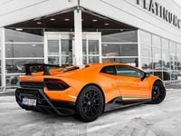 Begagnad Lamborghini Huracán 639 HK (469 kW) 2017 Orange