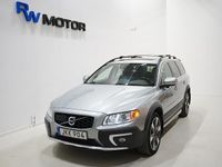 Begagnad Volvo XC70 Summum 215 HK (158 kW) 2014 Silver Kombi