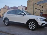 begagnad VW Tiguan 1.5 TSI DSG Sekventiell Sport Euro 6