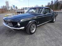 Begagnad Ford V8 Fastback 284 HK (208 kW) 1968