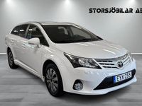 Begagnad Toyota Avensis Edition 147 HK (108 kW) 2015 Vit Kombi