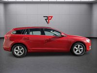 Begagnad Volvo V60 Momentum 117 HK (86 kW) 2014 Röd Kombi