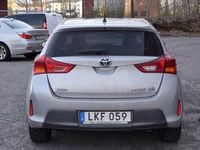 begagnad Toyota Auris Hybrid e-CVT Euro 5