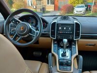 begagnad Porsche Cayenne S E-Hybrid E- TipTronic S Sport Chrono Euro 6