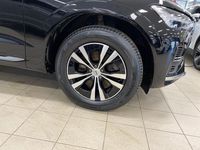Begagnad Volvo XC60 Core 355 HK (261 kW) 2023 Svart SUV
