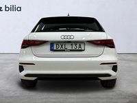 Begagnad Audi A3 Proline 151 HK (111 kW) 2023 Vit Sedan