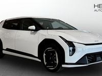 Ny Kia EV4 Plus 150 kW (204 HK) 2025 Svart Halvkombi