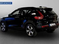 Begagnad Volvo XC40 Plus 175 kW (238 HK) 2023 Svart SUV