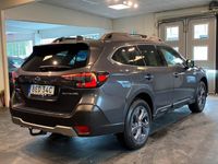 begagnad Subaru Outback 2.5 4WD XFuel Aut Drag Gps SE SPEC 2021, Kombi