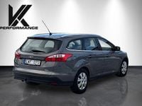 Begagnad Ford Focus Titanium 95 HK (69 kW) 2012 Brun Kombi