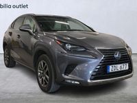 begagnad Lexus NX300h AWD 2.5 Executive Panorama, Taklucka, kame 2018 Grå