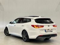 Begagnad Kia Optima Plus 205 HK (150 kW) 2019 Vit Kombi