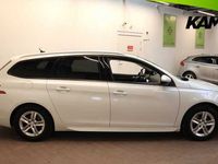 begagnad Peugeot 308 SW 1.2 RÄNTA 6.99% Pano Drag Kamera Navi 130hk