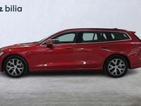 Begagnad Volvo V60 Core 163 HK (119 kW) 2023 Röd Kombi