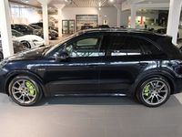 begagnad Porsche Cayenne E-Hybrid Platinum Edition 2023, SUV