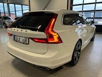 Begagnad Volvo V90 Momentum 392 HK (288 kW) 2020 Vit Kombi