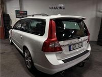Begagnad Volvo V70 R-Design 231 HK (169 kW) 2011 Vit Kombi