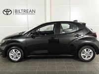 Begagnad Toyota Yaris Hybrid Active 116 HK (85 kW) 2023 Svart Halvkombi