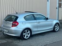 begagnad BMW 120 i 3-dörrars Advantage Euro 4, Taklucka, Ny servad