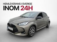 Begagnad Toyota Yaris 2021 Grön Halvkombi