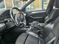 Begagnad BMW 320 170 HK (125 kW) 2003 Mörkgrå Sedan