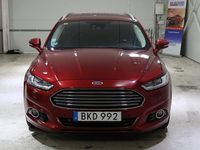 Begagnad Ford Mondeo Titanium 180 HK (132 kW) 2014 Röd Kombi