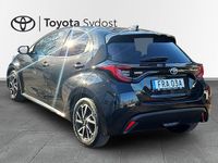 Begagnad Toyota Yaris 2022 Svart Halvkombi