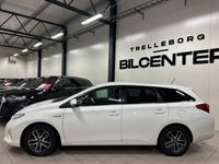 begagnad Toyota Auris Touring Sports Hybrid e-CVT 136hk