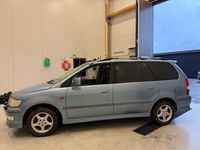 Begagnad Mitsubishi Space Wagon 147 HK (108 kW) 2001 Blå Minibuss