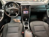 begagnad Mercedes B200 Turbo PANORAMA GPS PARKERINGSASSISTANS MANUELL