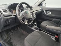 Begagnad Skoda Fabia 69 HK (50 kW) 2009 Mörkblå Halvkombi