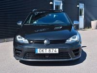 Begagnad VW Golf VII R 301 HK (221 kW) 2016 Svart Kombi