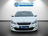 Begagnad Peugeot 308 120 HK (88 kW) 2015 Vit Halvkombi
