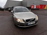 Begagnad Volvo V70 2009 Kombi