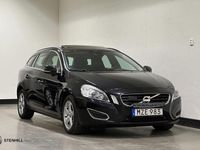 Begagnad Volvo V60 Momentum 163 HK (119 kW) 2012 Svart Kombi