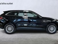 Begagnad Jaguar F-Pace 180 HK (132 kW) 2019 Svart SUV