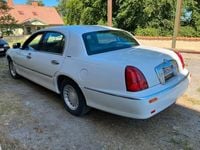 begagnad Lincoln Town Car 4.6 V8 2V SOHC Automat 238hk