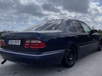 begagnad Mercedes E240 Elegance