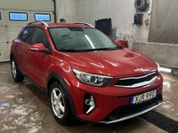 Begagnad Kia Stonic Advance 101 HK (74 kW) 2021 Röd SUV