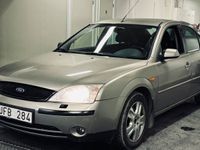 begagnad Ford Mondeo Halvkombi 2.5 V6 Durashift M-Värm Nyservad SoV