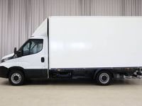 begagnad Iveco Daily 35-160 Chassi Cab 2.3 156HK Automat Volymskåp Bakgavellyft Momsbil