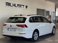 Begagnad VW Golf VIII 131 HK (96 kW) 2022 Vit Kombi