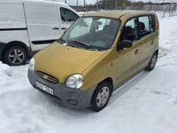Begagnad Hyundai Atos 54 HK (39 kW) 2000 Gul Halvkombi
