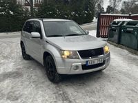 begagnad Suzuki Grand Vitara Vitara 5dörrar 2.0 4WD A-Traktor